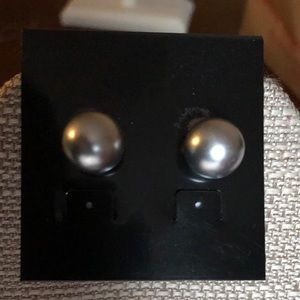 Gray silver pewter tone pearl earring oversized